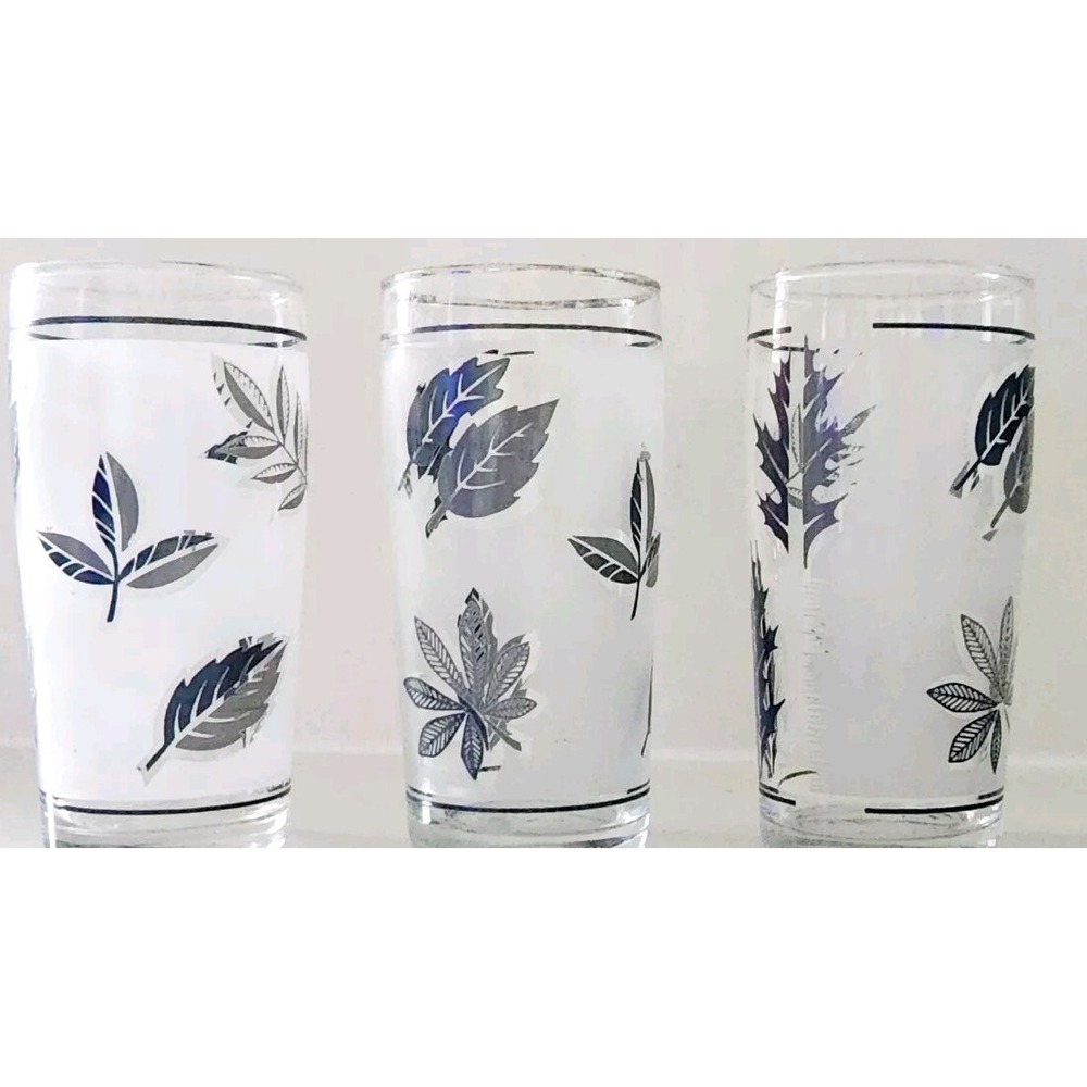 Vintage Libbey Silver Leaf  Frosted Small Juice Glasses, Set Of 3